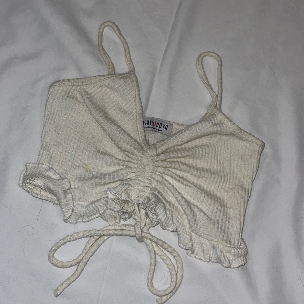 Fashion nova crop top